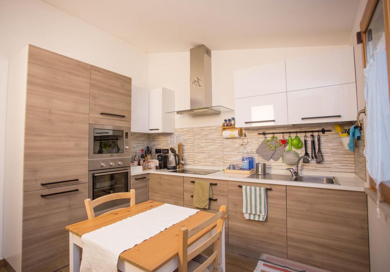 מלון טבוליה Casa Di Marco E Kaila מראה חיצוני תמונה