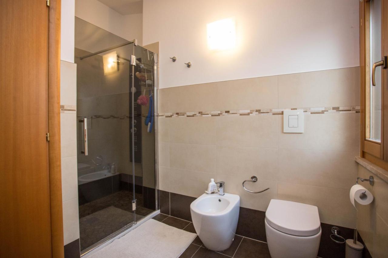 מלון טבוליה Casa Di Marco E Kaila מראה חיצוני תמונה