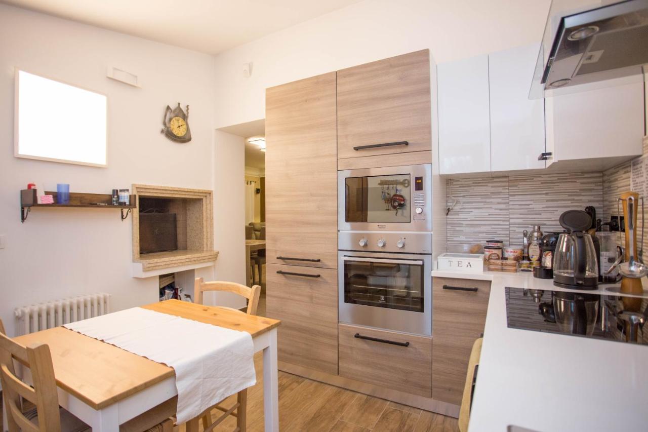 מלון טבוליה Casa Di Marco E Kaila מראה חיצוני תמונה